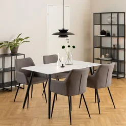 Eetkamerstoelen< Eetkamerstoel Suvi Taupe