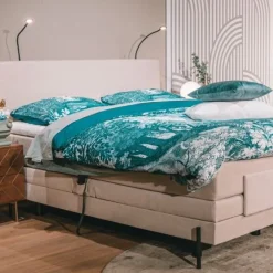 Boxsprings< Elektrische Boxspring Barcelona Naturel - 180x200 cm
