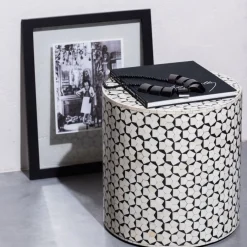 Bijzettafels<WOOOD Bijzettafel Neva Zwart/Wit - Ø 37 cm