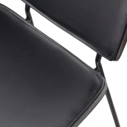 Eetkamerstoelen<WOOOD Eetkamerstoel Close Zwart